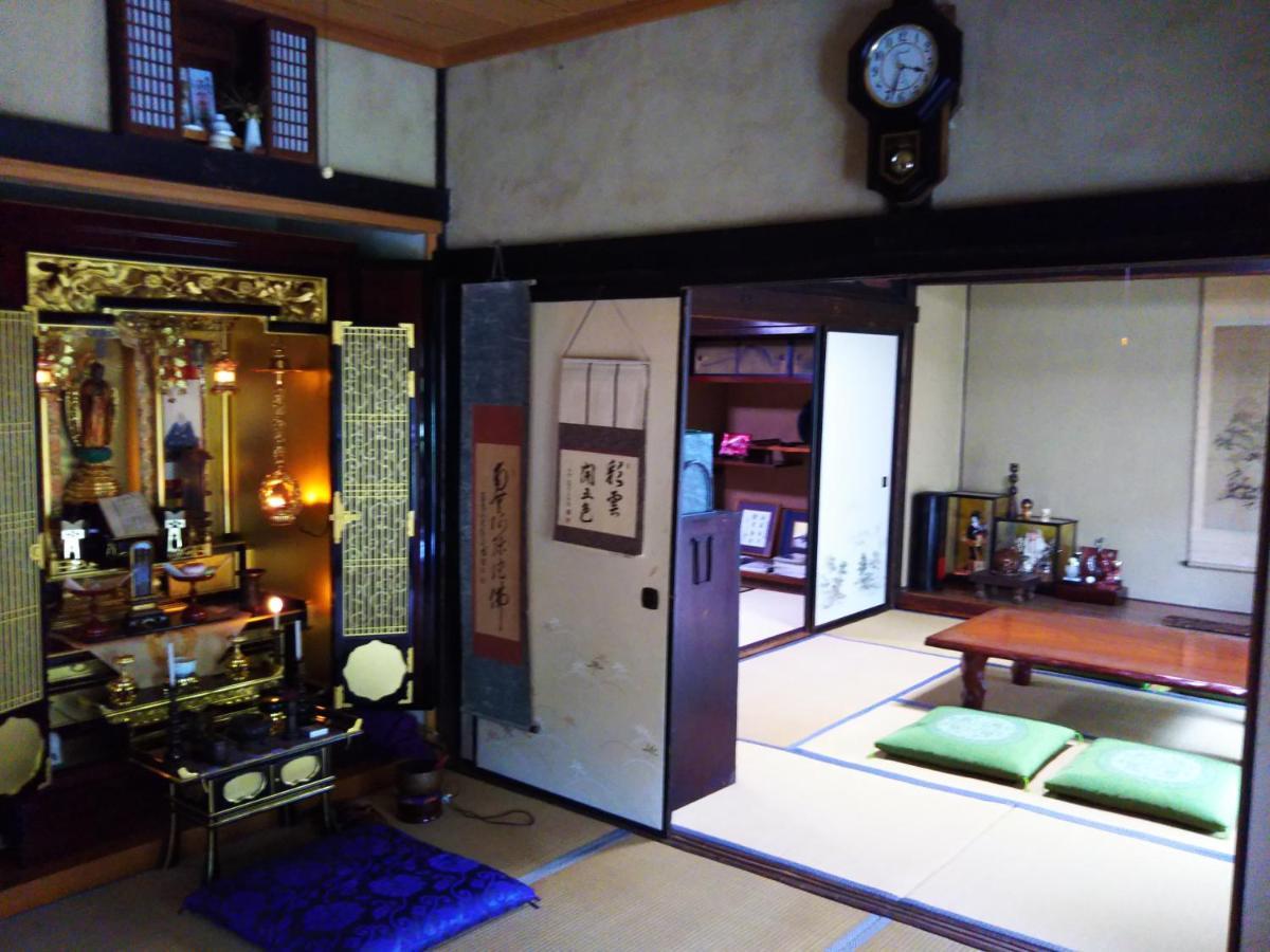 ゲストハウス「古民家の宿梨本軒」 Takayama (Nagano) Dış mekan fotoğraf